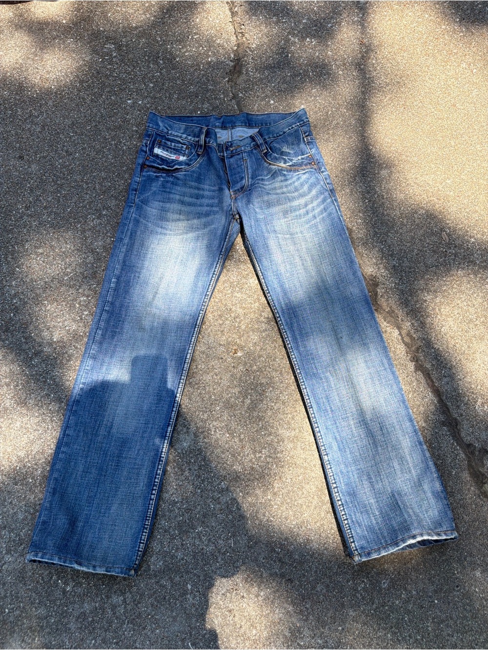Diesel Larkee Style Jeans – Men’s 32 | Straight Leg Distressed Wash - Picture 6 of 6